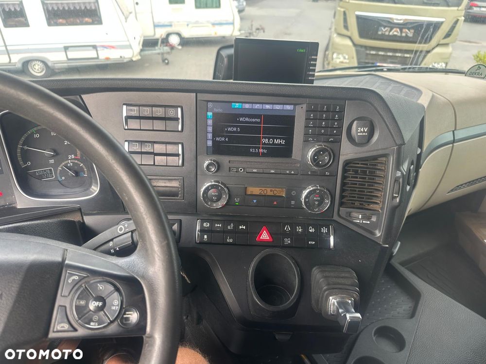 Mercedes-Benz Actros 2545 | Menke 3 poziomy do transportu zwierząt | Wentylacja | Poidła | EURO 6 | 6x2 - 10