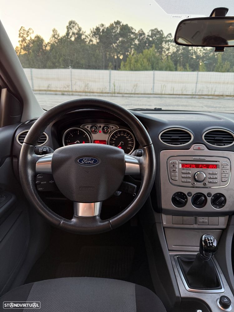 Ford Focus SW 1.6 TDCi Sport - 12