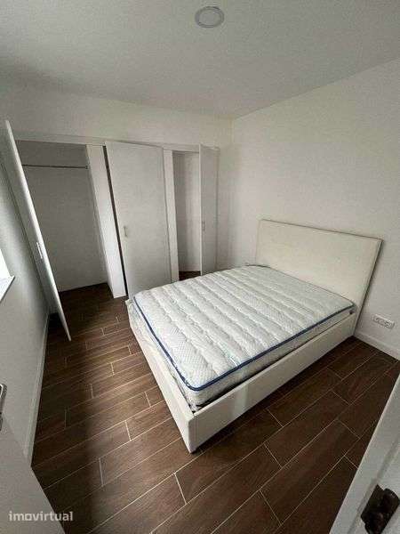 Vendo 4 apartamentos: 400.000 EUROS - Grande imagem: 2/8