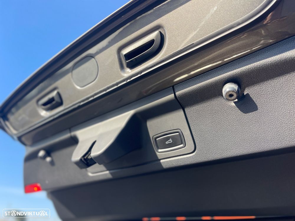 Porsche Panamera S E-Hybrid - 45