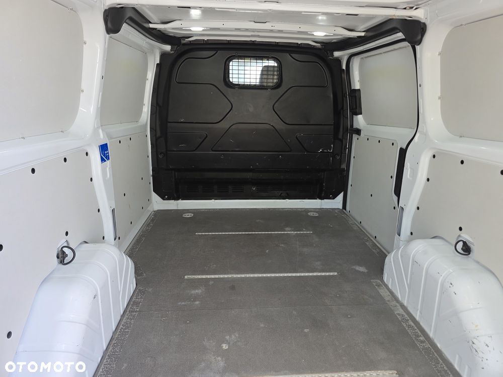 Ford Transit Custom - 14