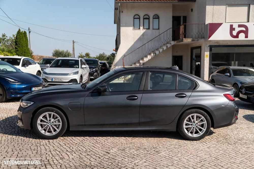 BMW 330 e Corporate Edition Auto - 13