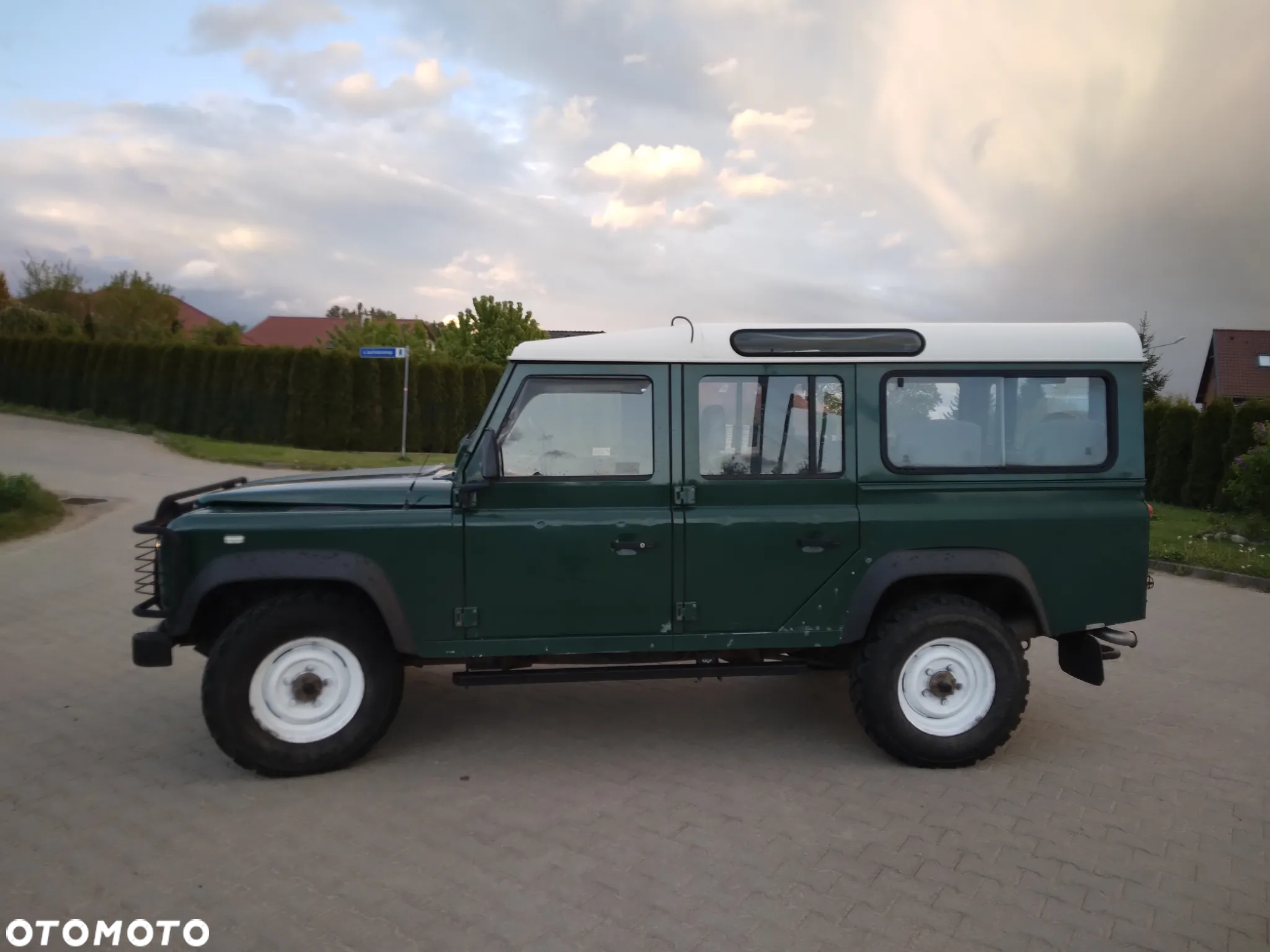 Land Rover Defender 110 2.5 TDI - 3