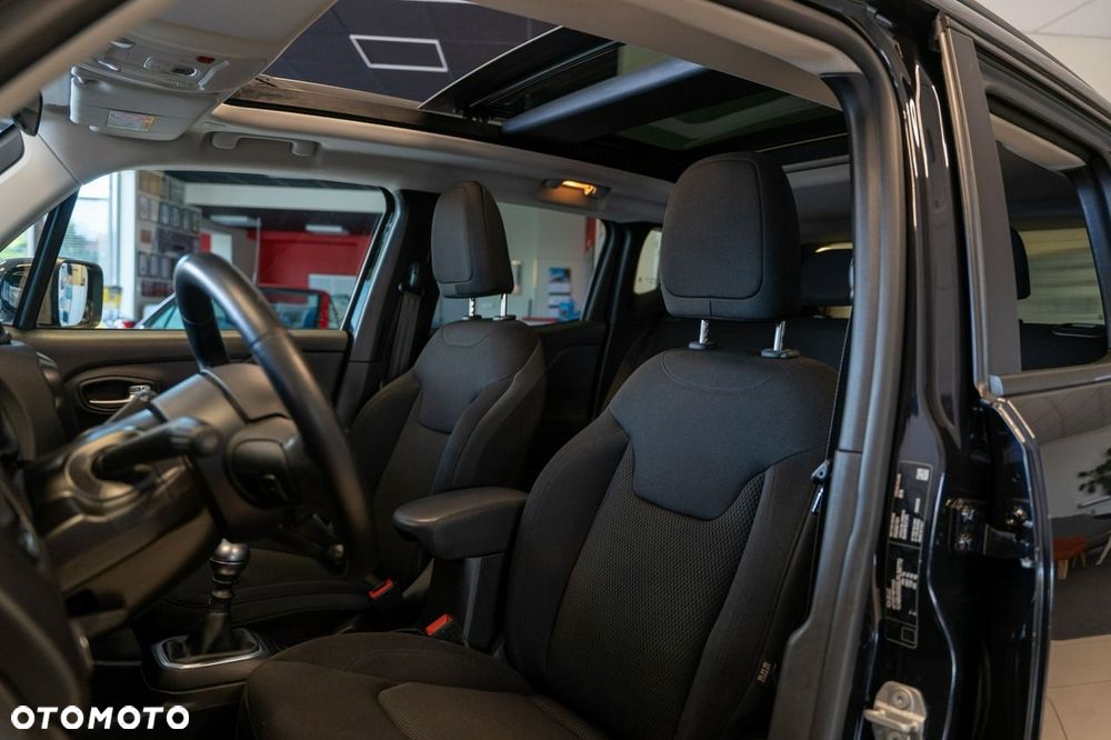 Jeep Renegade - 10