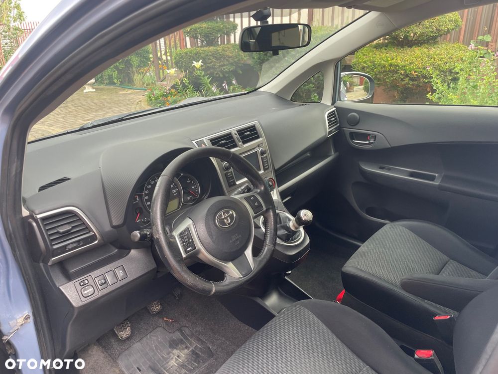 Toyota Verso S 1.33 VVT-i Comfort - 23