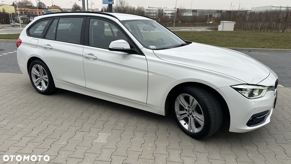 BMW Seria 3 330i GPF xDrive Sport Line Sport - 21