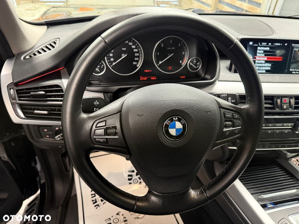 BMW X5 xDrive25d - 13