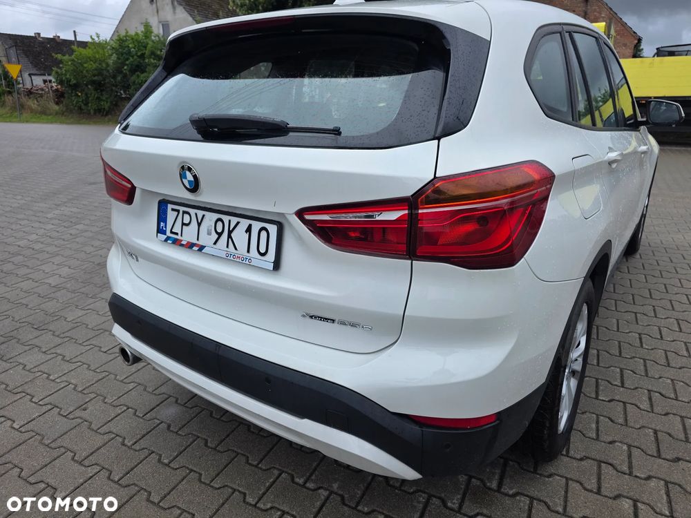 BMW X1 xDrive25e Advantage - 4