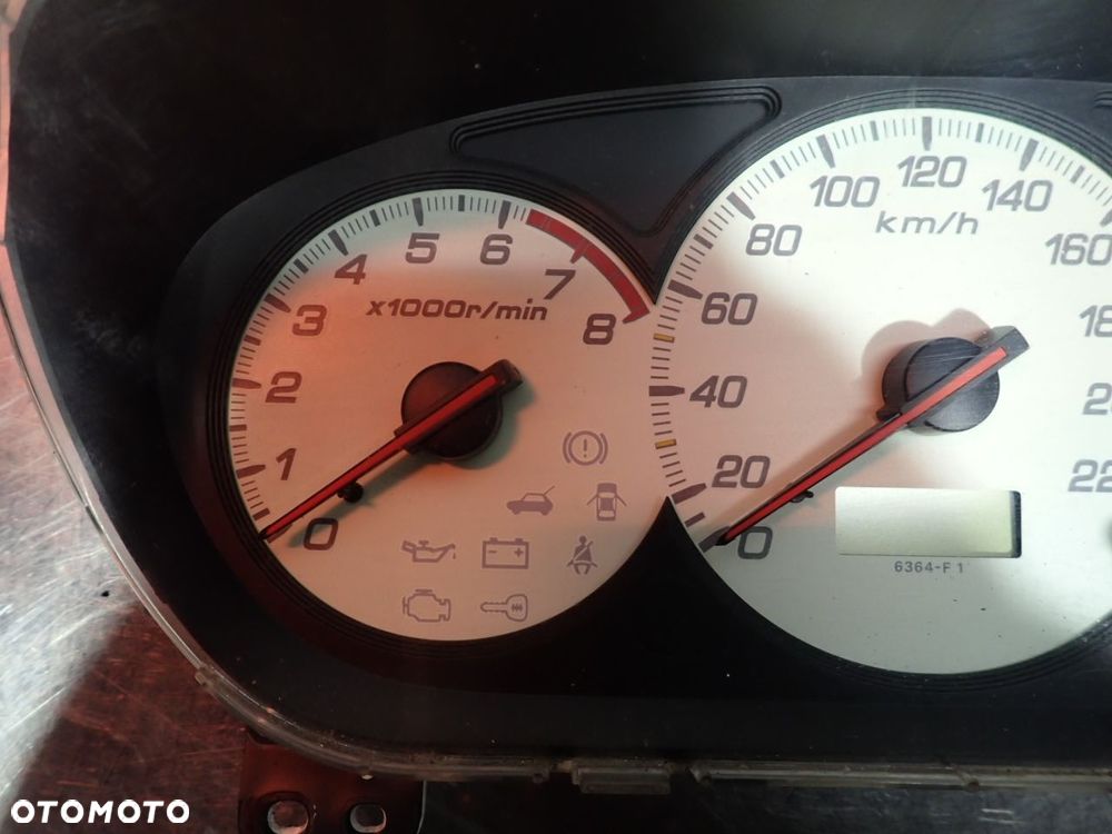 LICZNIK HONDA CIVIC VII - 2