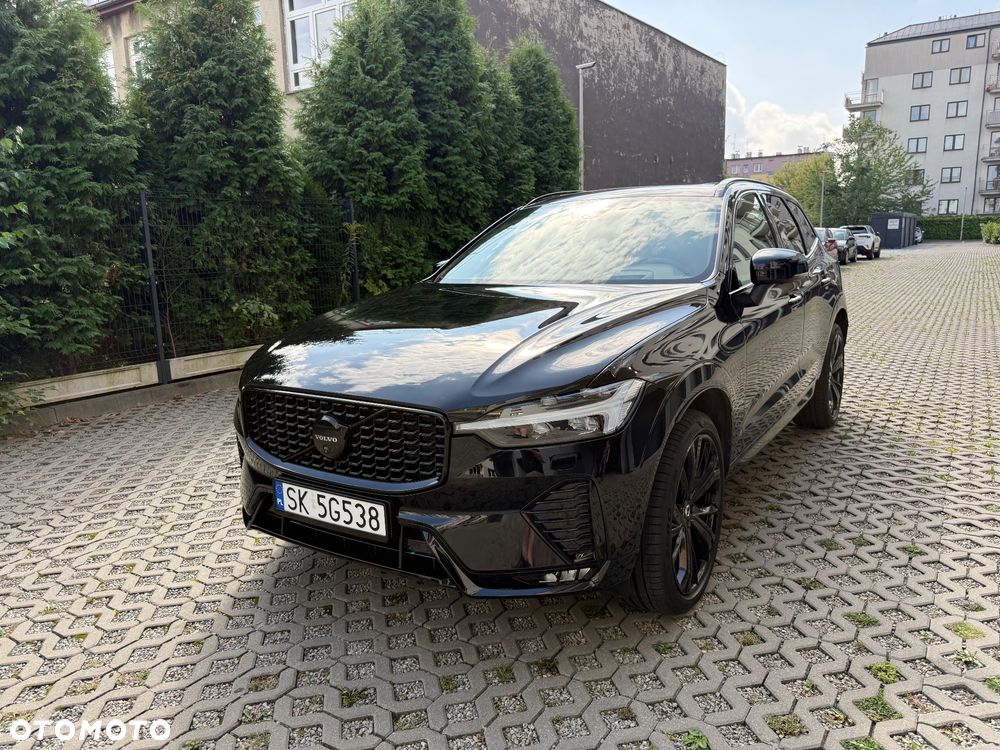Volvo XC 60 B5 B AWD Ultra Black Edition - 6