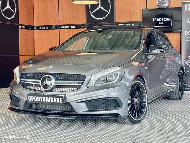 Mercedes-Benz A 45 AMG 4Matic Speedshift 7G-DCT - 37