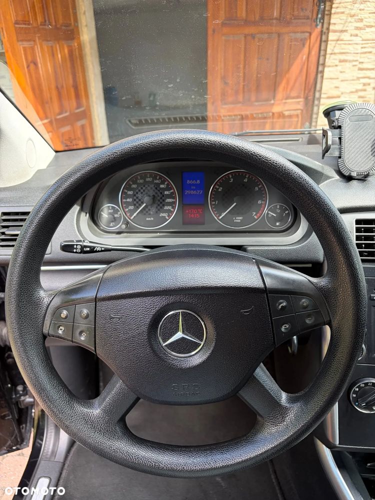 Mercedes-Benz Klasa B - 23