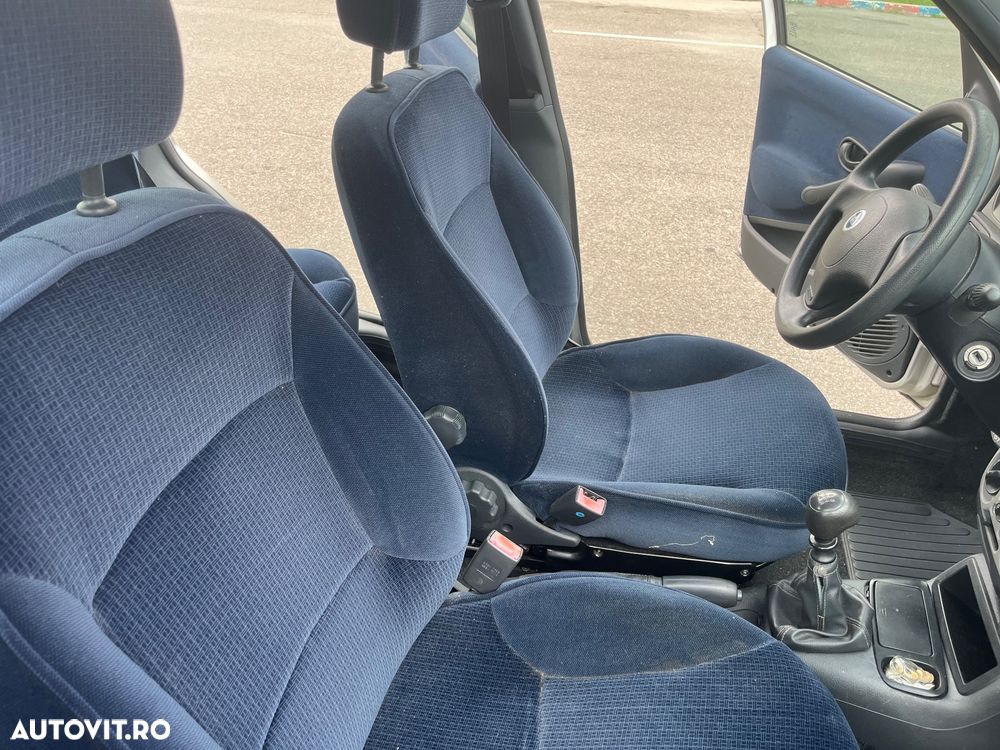Fiat Albea 1.2 Star - 21