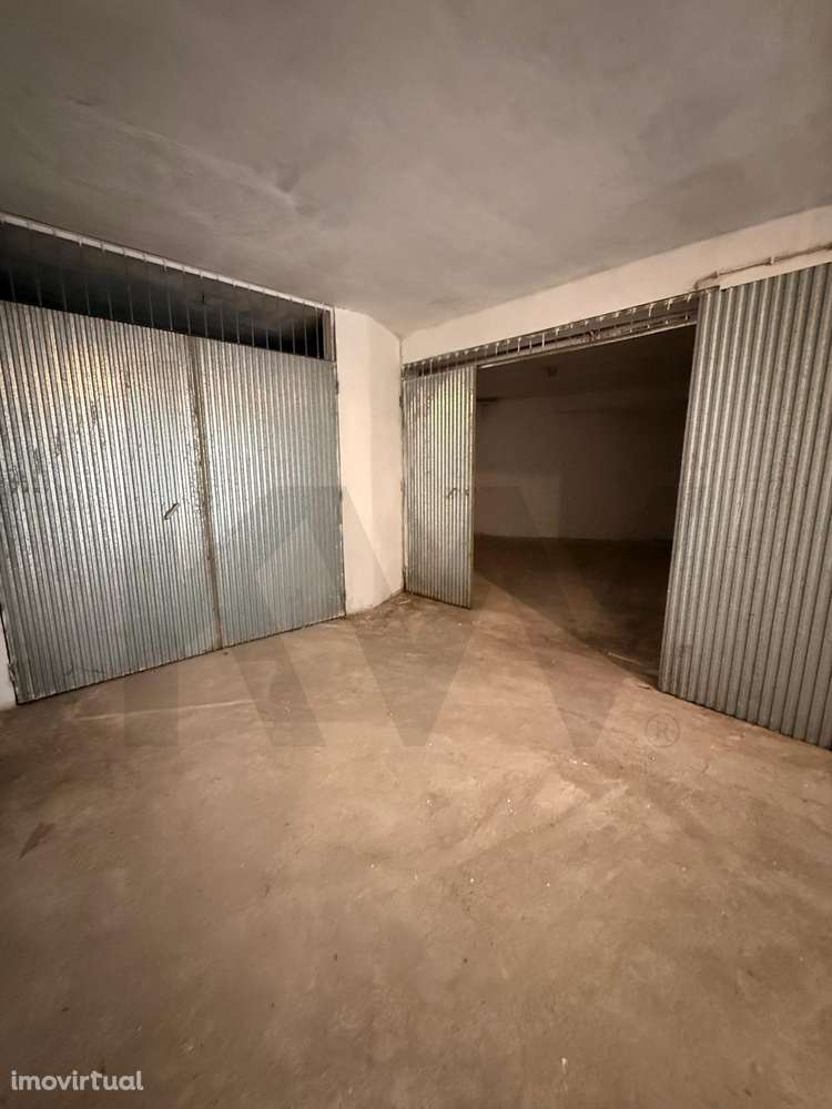 Garagem  para venda no centro do Montijo – Excelente oportunidade - Grande imagem: 5/7