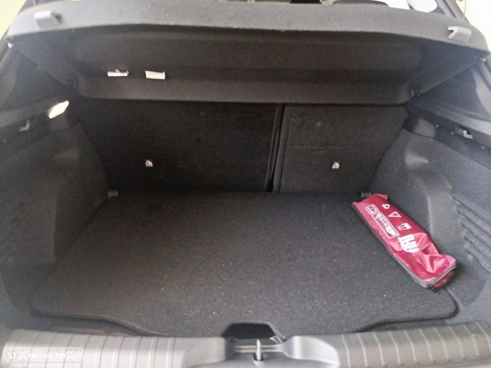 Fiat 600 1.2 Hybrid Icon - 6