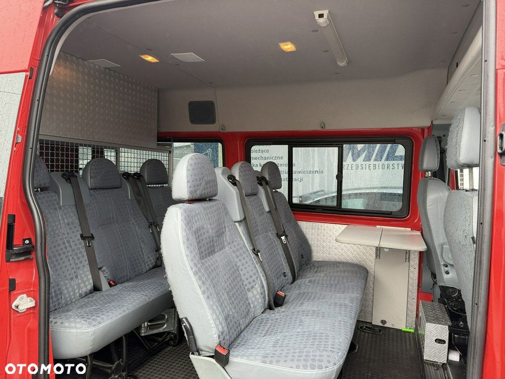 Ford Transit - 16