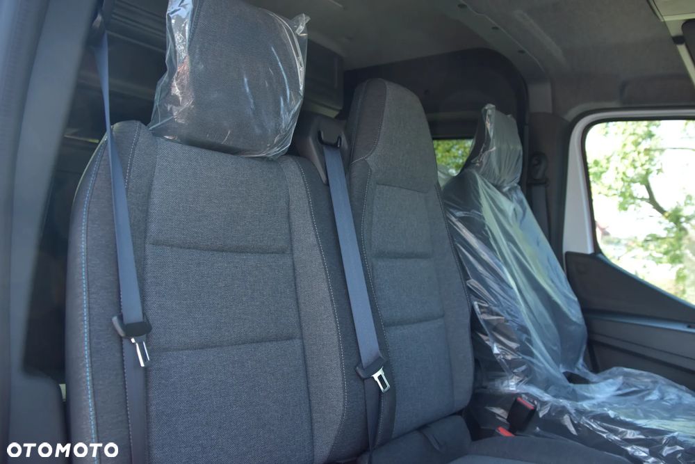 Renault Master Brygadówka 7os L3H2 2.0 170KM - 14