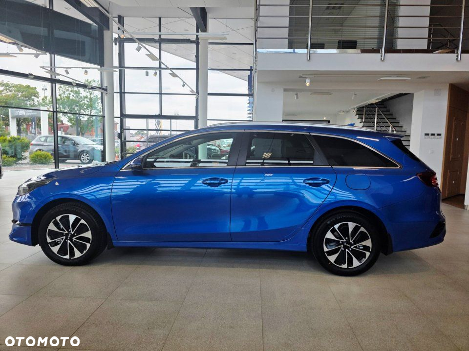 Kia Ceed - 7