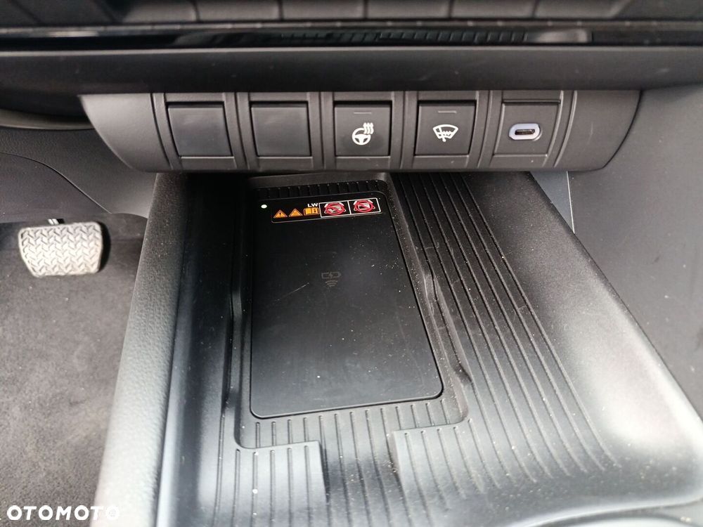 Toyota C-HR 1.8 Hybrid Executive - 24