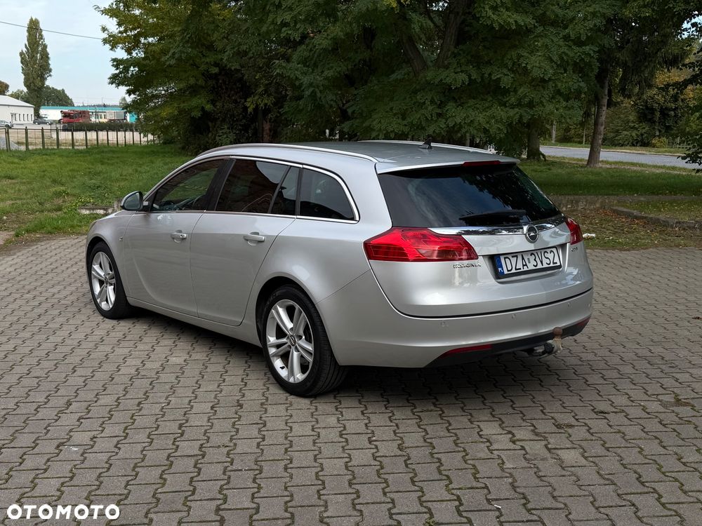 Opel Insignia 2011 photo 2