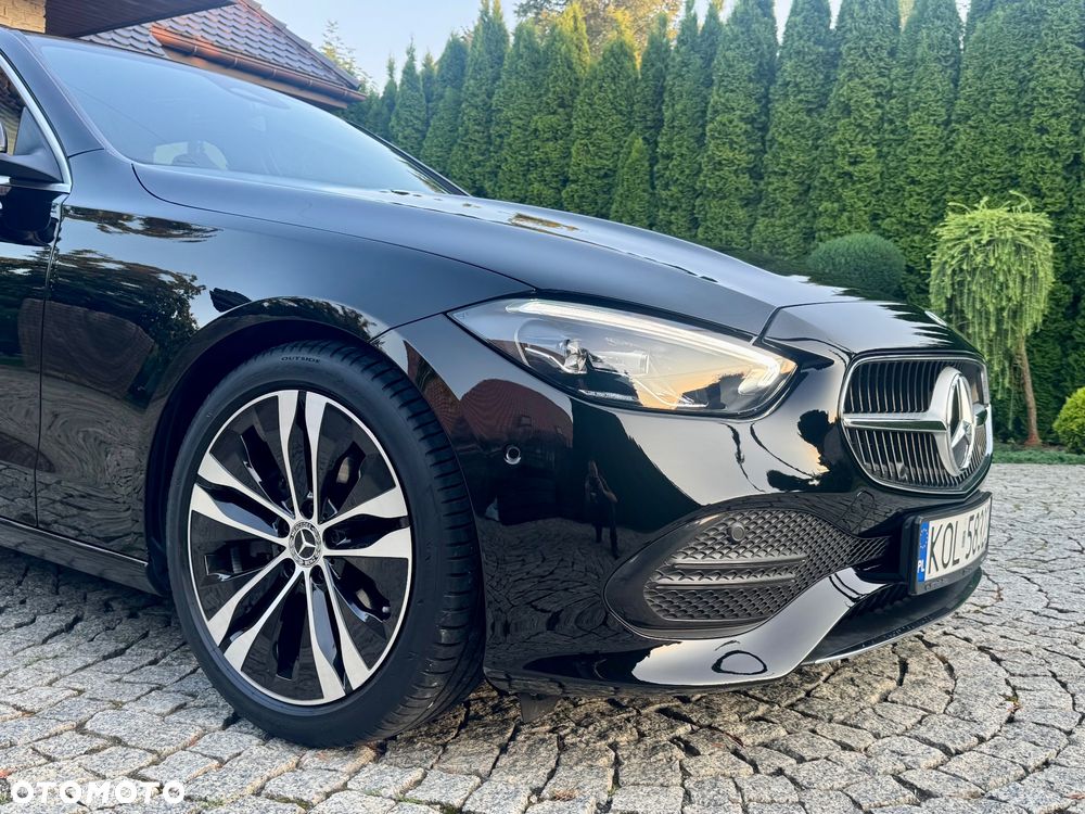 Mercedes-Benz Klasa C 180 mHEV Avantgarde - 11