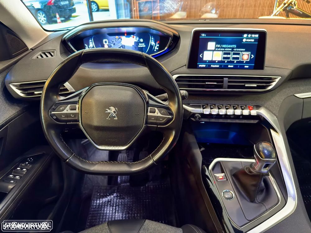 Peugeot 5008 1.5 BlueHDi Active - 10