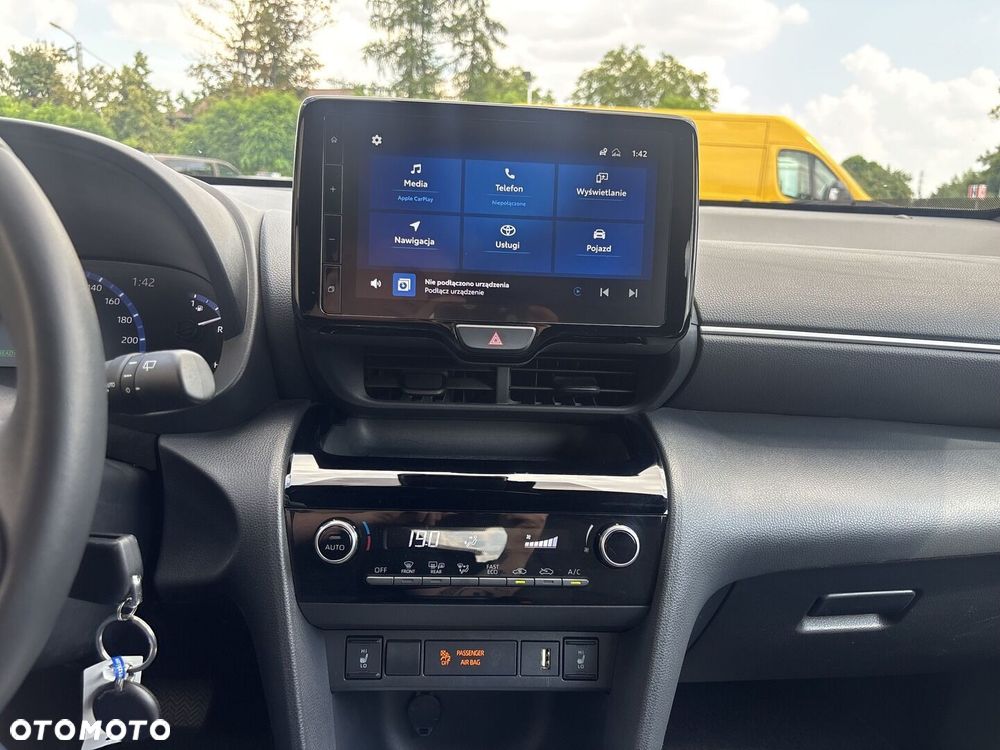 Toyota Yaris Cross Hybrid 1.5 Comfort - 28