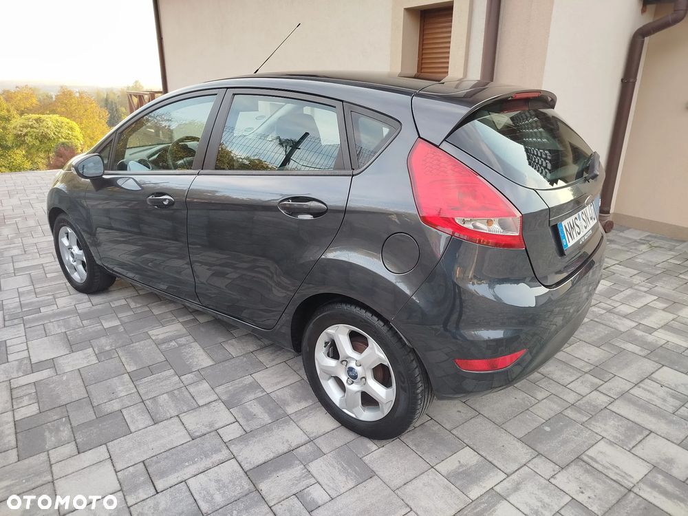 Ford Fiesta - 3