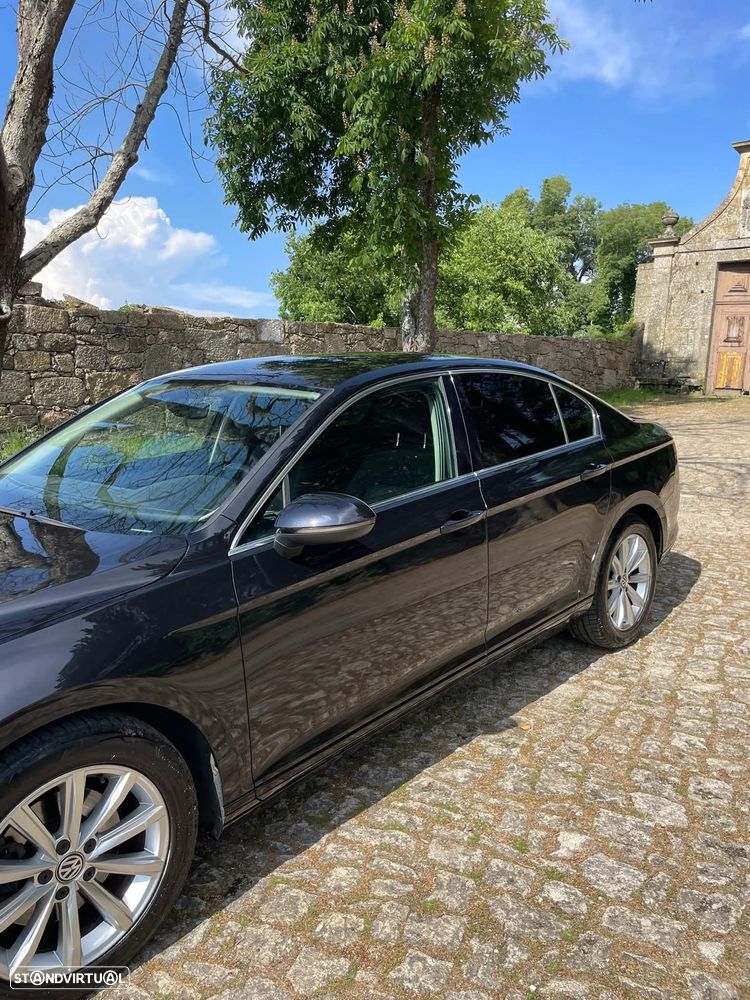 VW Passat 2.0 TDI (BlueMotion ) DSG Trendline - 7