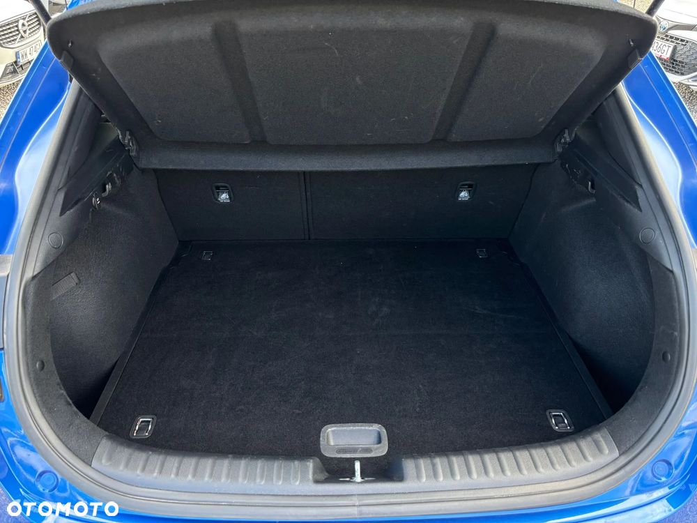 Kia XCeed 1.5 T-GDI M DCT - 12