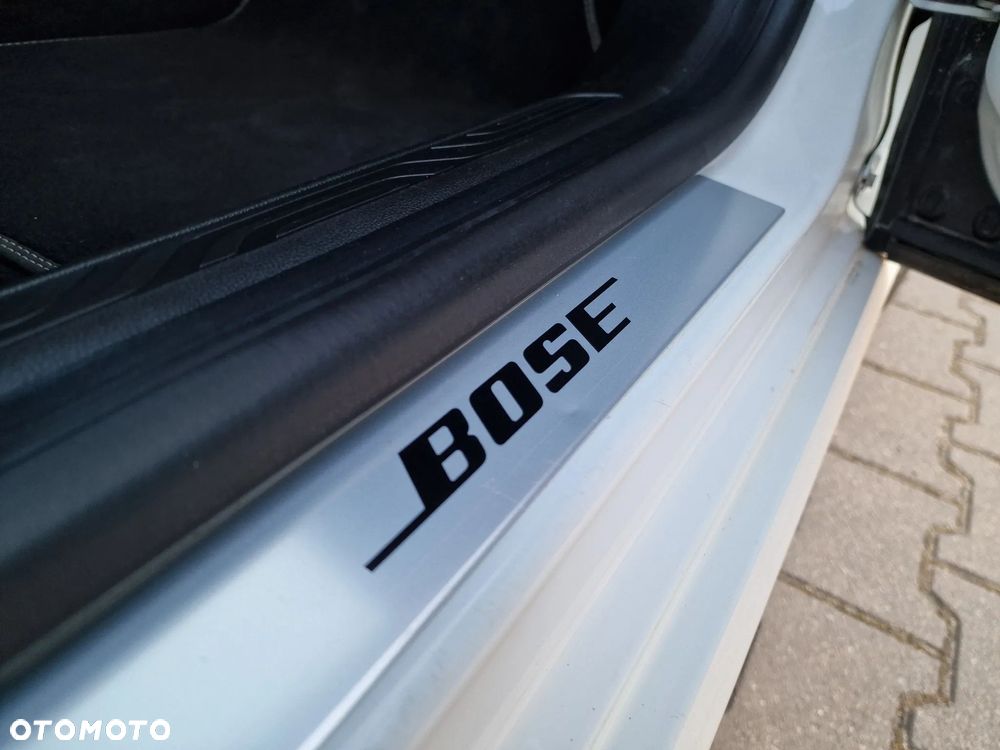 Renault Megane 1.2 Energy TCe Bose EDC - 11