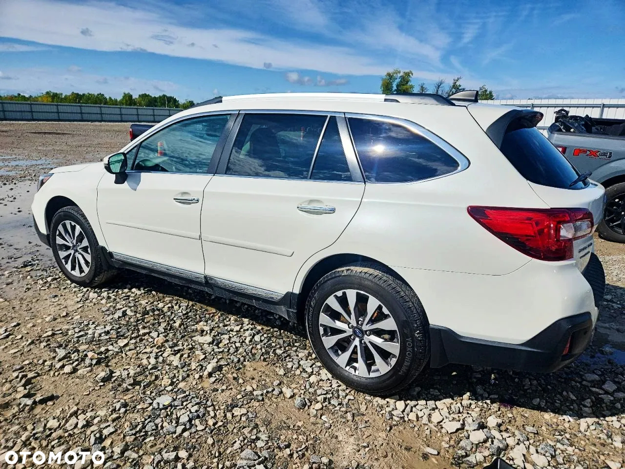 Subaru Outback - 2