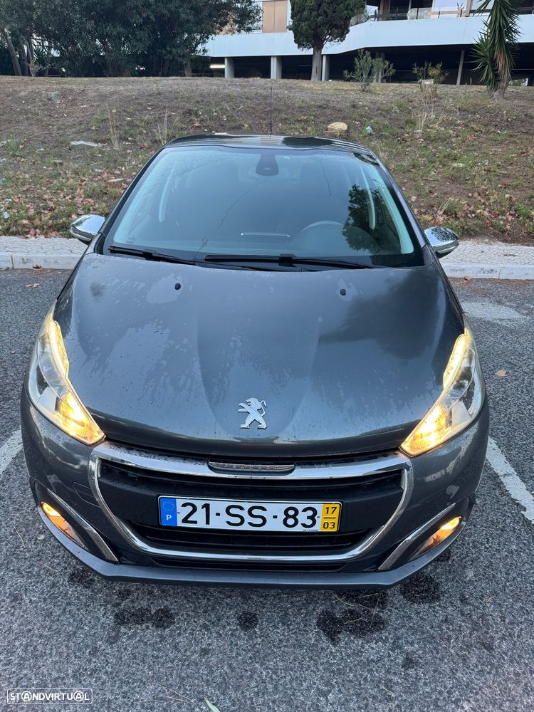 Peugeot 208 1.2 PureTech Style - 1