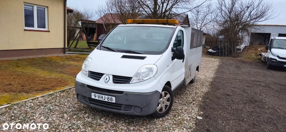 Renault Trafic - 22