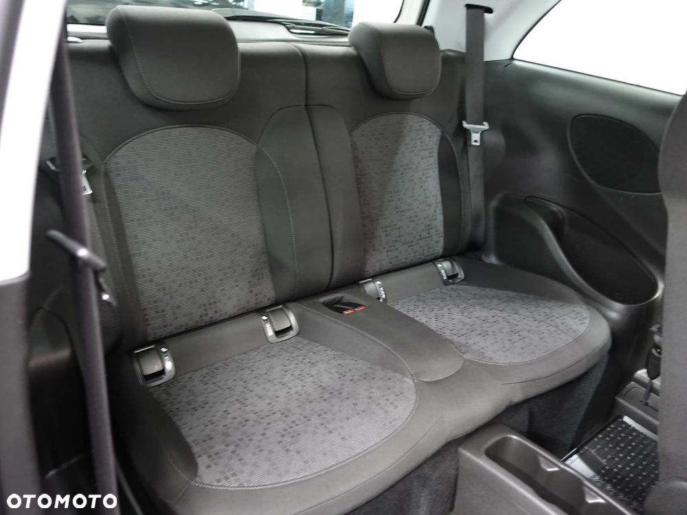 Opel Adam - 31