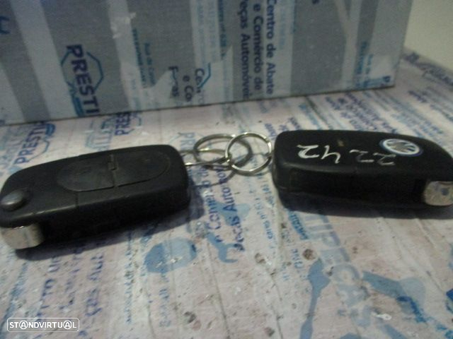 Centralina 038906019AM    VW BORA 2002 5P BOSCH - 3