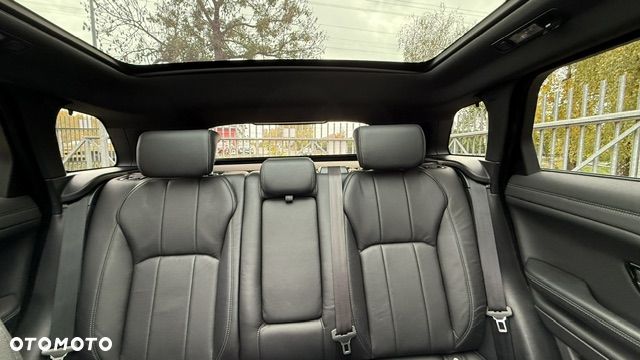 Land Rover Range Rover Evoque - 21