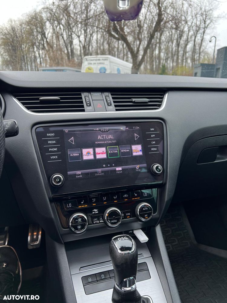 Skoda Octavia 1.6 TDI DSG Ambition - 12