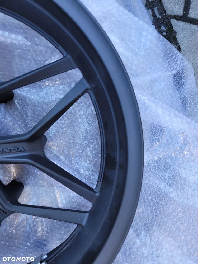 Felga przód, przednia Honda Forza 125 - 3