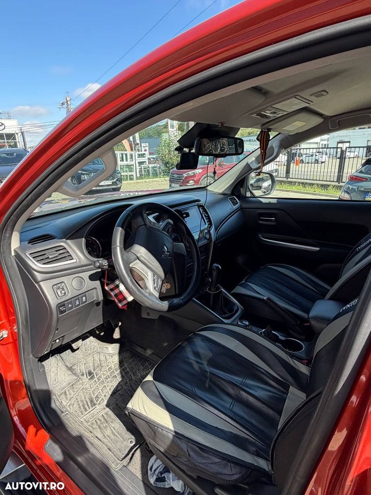 Mitsubishi L200 Double Cab 2.2 DI-D M/T Intense - 5