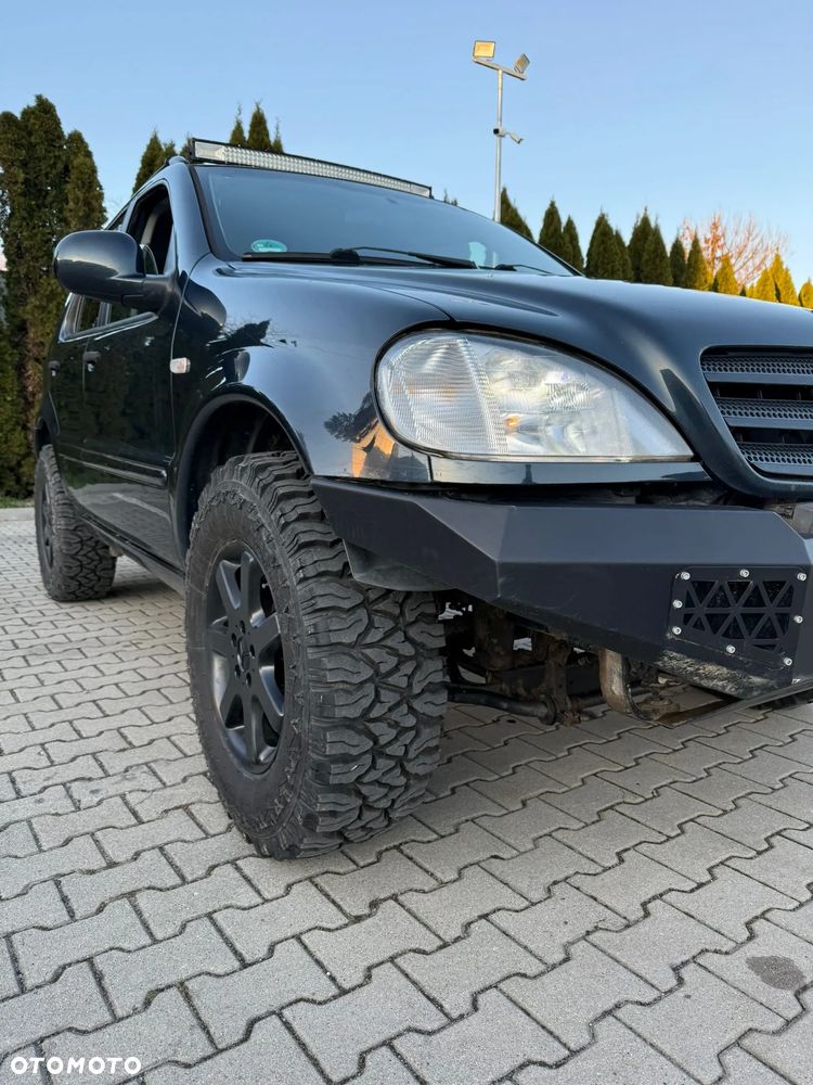 Mercedes-Benz ML 430 - 1