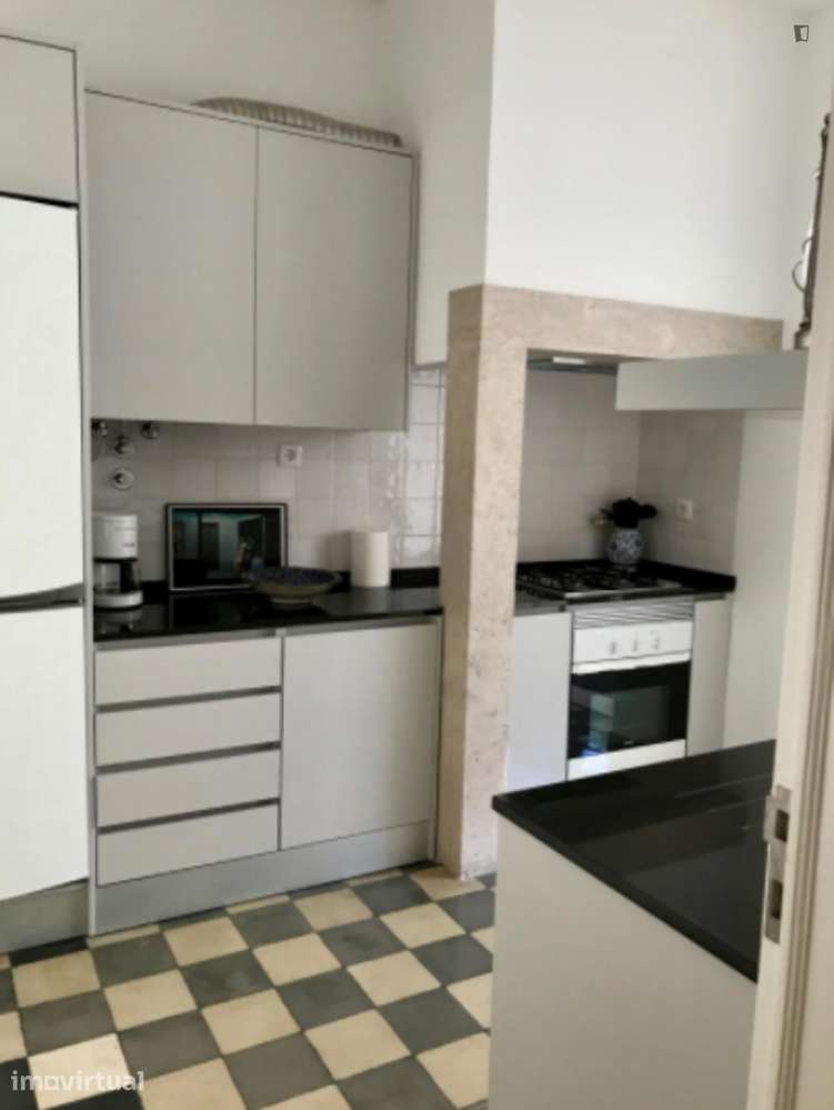 Quarto - localizado em Arroios Lisbon - Grande imagem: 4/13