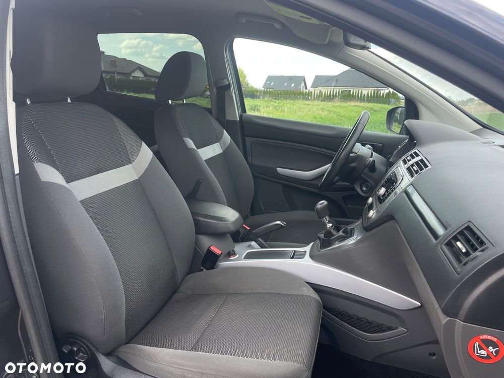 Ford Kuga 2.0 TDCi Trend - 17