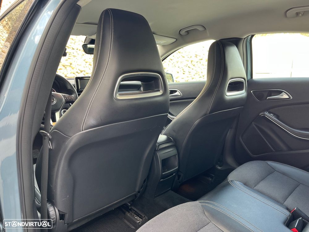 Mercedes-Benz A 180 CDI BlueEFFICIENCY - 36