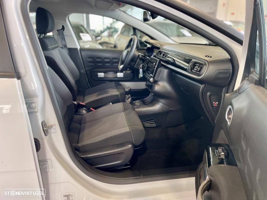 Citroën C3 1.2 PureTech Feel - 25