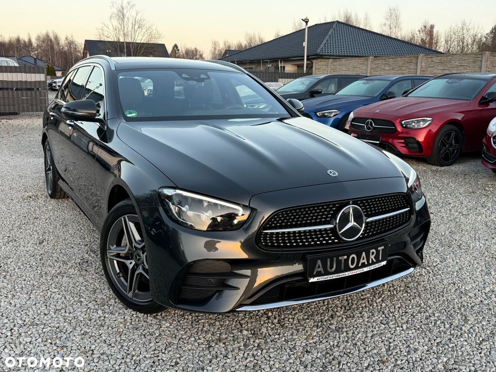 Mercedes-Benz Klasa E 300 de PHEV 4-Matic AMG 9G-Tronic - 1