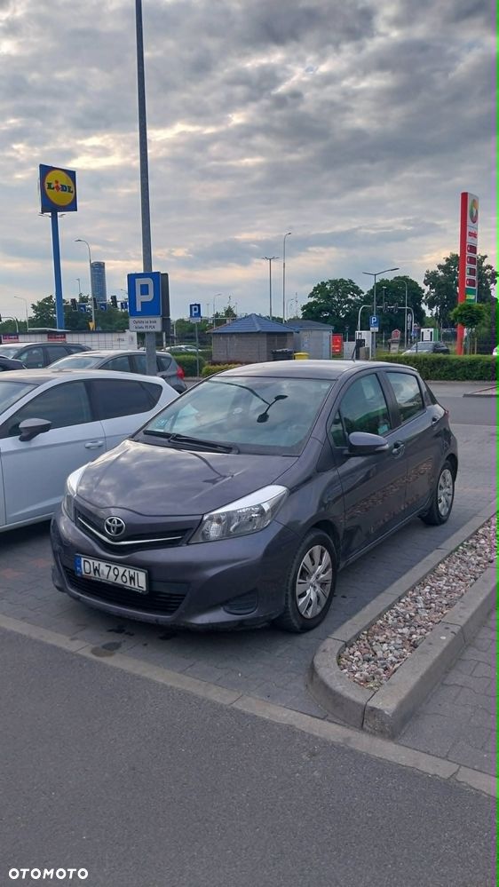 Toyota Yaris - 6