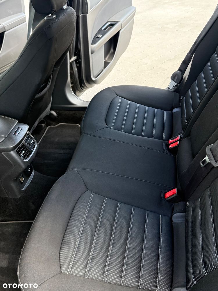 Ford Mondeo 2.0 TDCi Titanium PowerShift - 7