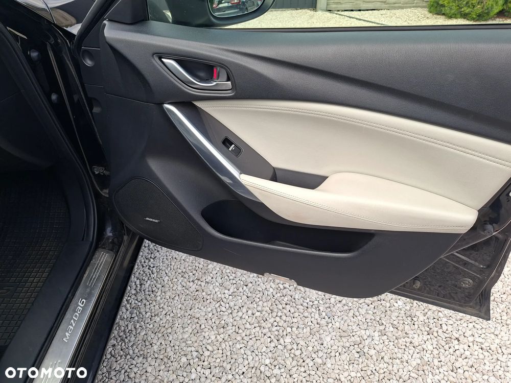 Mazda 6 - 8