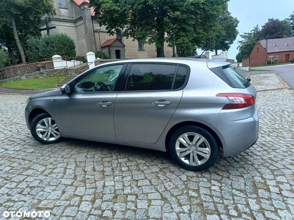 Peugeot 308 1.2 PureTech Active S&S - 17
